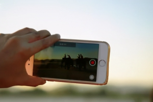 [如何通過抖音賺錢]抖音怎么運(yùn)營？如何通過抖音賺錢？新手需知