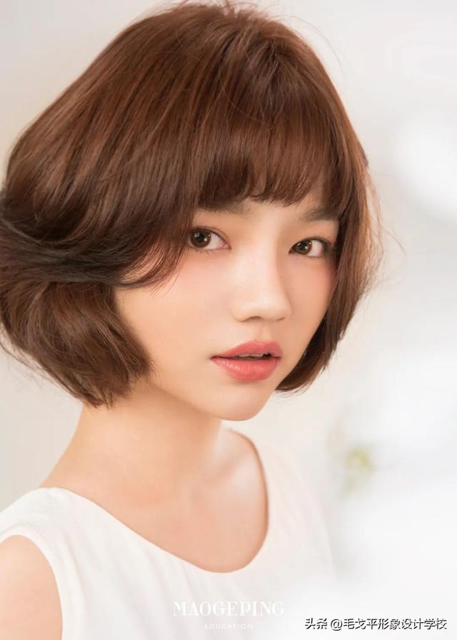 眼妝單眼皮眼妝教程日常化妝插圖5 眼妝單眼皮眼妝教程日常化妝插圖5