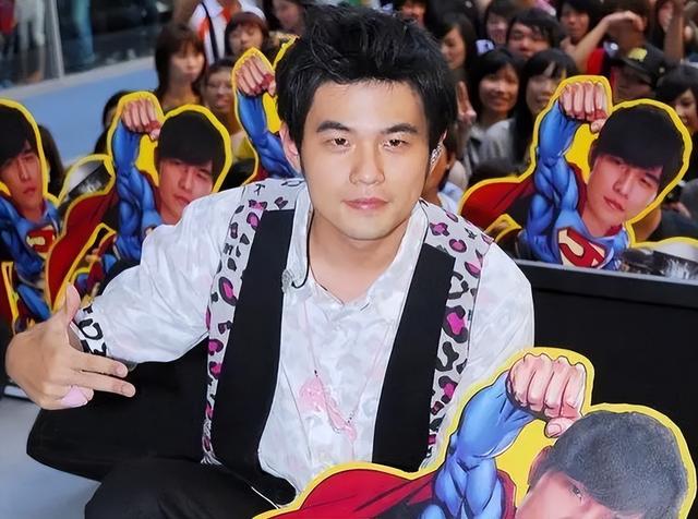 周杰倫身價周杰倫身價多少億2022插圖7 周杰倫身價周杰倫身價多少億2022插圖7