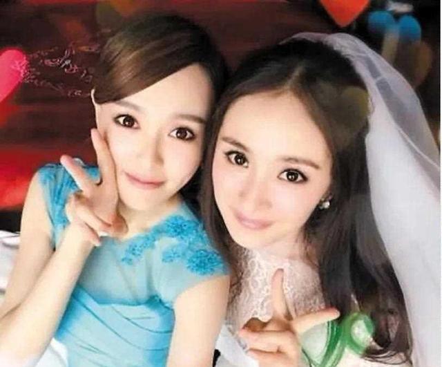 楊冪和唐嫣之間發生了什么楊冪和唐嫣之間發生了什么事件插圖1 楊冪和唐嫣之間發生了什么楊冪和唐嫣之間發生了什么事件插圖1