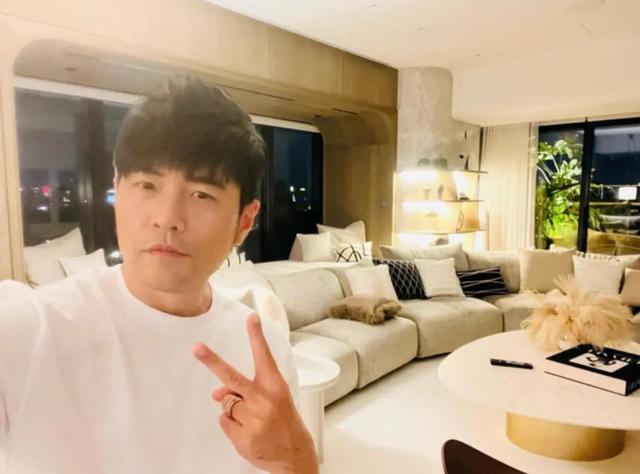 周杰倫身價周杰倫身價多少億插圖1 周杰倫身價周杰倫身價多少億插圖1