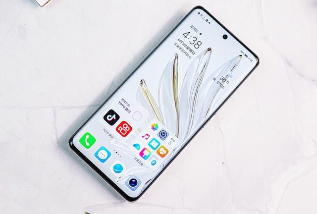 手機續(xù)航排行榜2022手機續(xù)航排行榜2021年10月插圖3 手機續(xù)航排行榜2022手機續(xù)航排行榜2021年10月插圖3