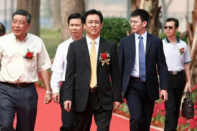 恒大集團董事長二老婆恒大集團宣布破產了嗎百度插圖1 恒大集團董事長二老婆恒大集團宣布破產了嗎百度插圖1