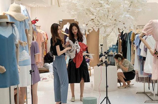 適合女生開的店女生開店賣什么好投資小利潤大插圖1 適合女生開的店女生開店賣什么好投資小利潤大插圖1